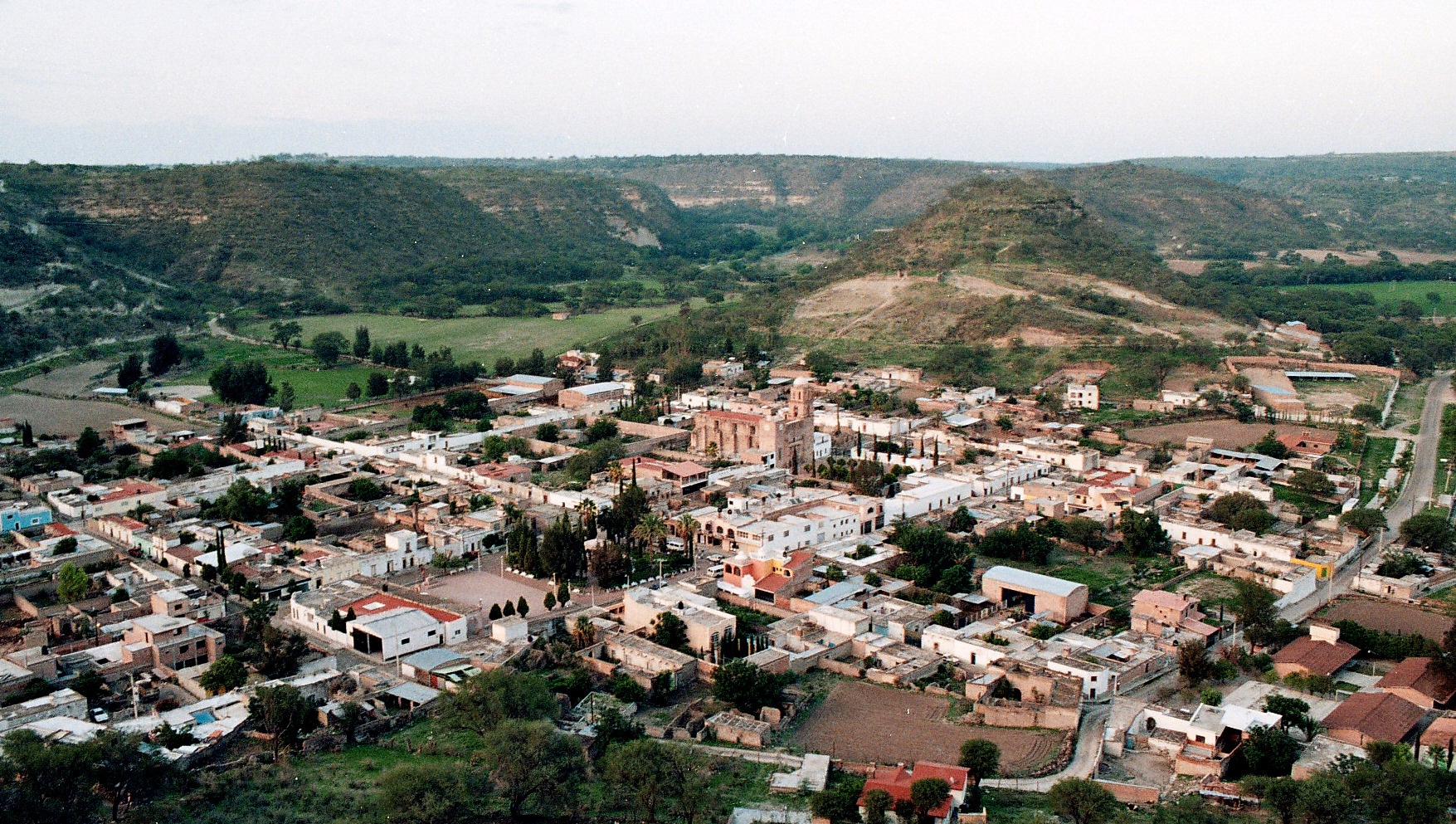 En la imagen, Temacapulín, pueblo que quedaría inundado con la presa de El Zapotillo. FOTO: César Huerta.