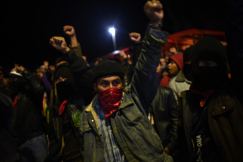 Resultado de imagen para EZLN el pueblo manda