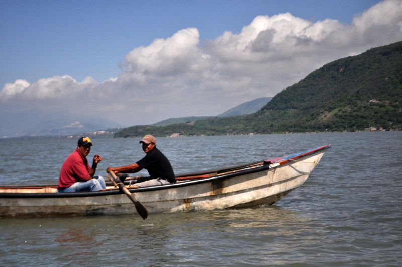 Pescadores de Mezcala. Foto: César Octavio Huerta