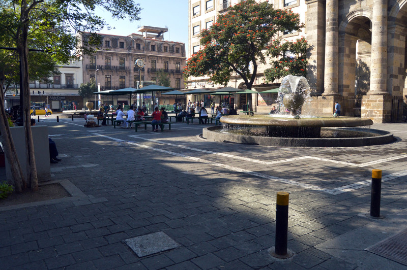 Plaza Universidad fue uno de los sitios donde se realizó el operativo antiambulantes. Foto: Arturo Guzmán.